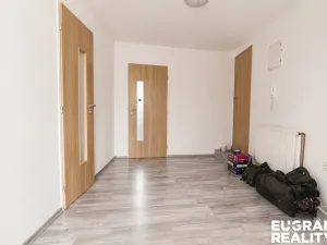 Prodej ubytování, Šluknov, nám. Míru, 330 m2