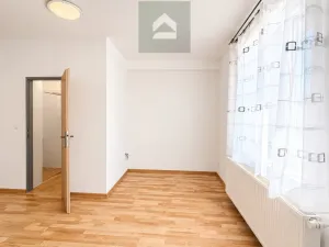 Prodej rodinného domu, Plzeň - Doudlevce, Zborovská, 200 m2
