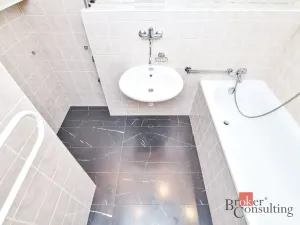 Pronájem bytu 3+1, Praha - Horní Měcholupy, Parmská, 80 m2