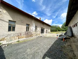 Prodej komerčního pozemku, Hořany, 563 m2