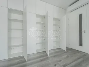 Pronájem kanceláře, Praha - Stodůlky, Za Lužinami, 96 m2