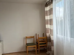 Pronájem bytu 1+1, Praha - Kobylisy, Paláskova, 35 m2