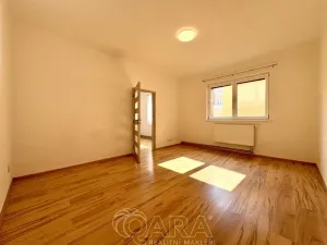 Pronájem bytu 2+kk, Náchod, Žižkova, 48 m2