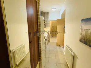 Pronájem bytu 2+kk, Praha, Neklanova, 50 m2