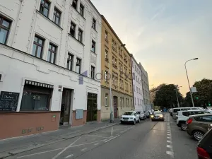 Pronájem bytu 2+kk, Praha, Neklanova, 50 m2