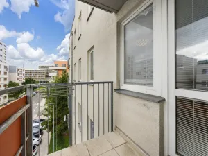 Pronájem bytu 1+kk, Praha - Strašnice, Janýrova, 37 m2