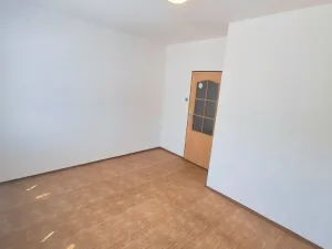 Pronájem bytu 3+1, Pardubice, Na Labišti, 87 m2