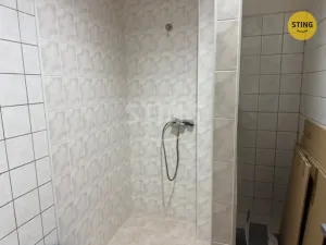 Pronájem kanceláře, Frýdek-Místek, Zámecké nám., 24 m2