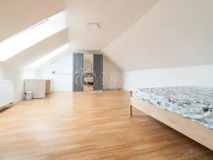 Pronájem rodinného domu, Dolní Bezděkov, 180 m2