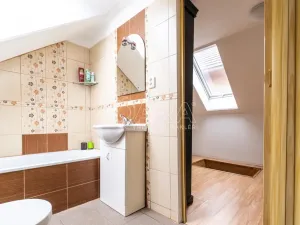 Pronájem rodinného domu, Dolní Bezděkov, 180 m2