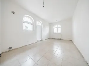 Prodej bytu 3+1, Buštěhrad, Topolová, 106 m2