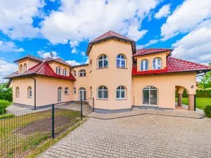 Prodej bytu 3+1, Buštěhrad, Topolová, 106 m2