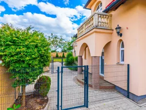 Prodej bytu 3+1, Buštěhrad, Topolová, 106 m2