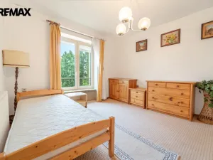 Prodej bytu 3+1, Mníšek pod Brdy, 5. května, 55 m2