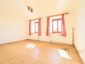 Prodej rodinného domu, Zahrádky - Horní Dvorce, 180 m2