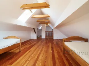 Prodej rodinného domu, Zahrádky - Horní Dvorce, 180 m2