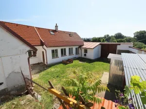 Prodej rodinného domu, Zahrádky - Horní Dvorce, 180 m2