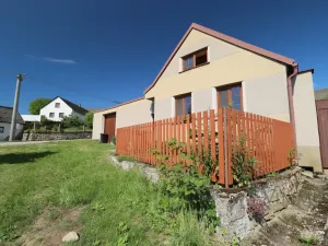 Prodej chalupy, Zahrádky - Horní Dvorce, 180 m2