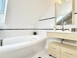 Prodej vily, Brno - Útěchov, 265 m2