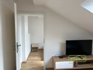 Pronájem bytu 2+1, Olomouc, Matěje z Janova, 40 m2