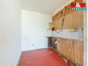 Prodej bytu 2+kk, Kladno - Kročehlavy, Jerevanská, 48 m2