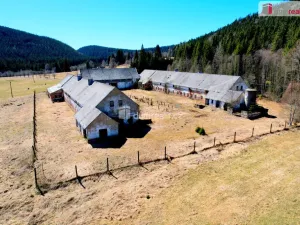 Prodej komerčního pozemku, Borová Lada, 102221 m2
