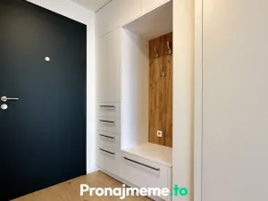 Pronájem bytu 1+kk, Znojmo, Kotkova, 34 m2
