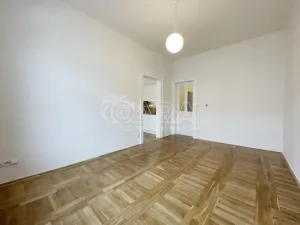 Pronájem bytu 2+kk, Praha - Nusle, Oldřichova, 38 m2