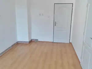 Pronájem bytu 2+1, Smržovka, Husova, 70 m2
