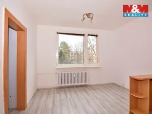 Pronájem bytu 1+1, Děčín - Děčín VI-Letná, Školní, 35 m2