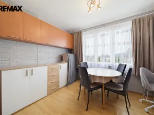 Prodej bytu 1+1, Ostrov, Kollárova, 36 m2