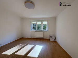 Pronájem bytu 3+1, Kynšperk nad Ohří, Zámecká, 60 m2