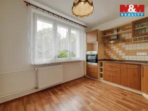 Pronájem bytu 1+1, Cheb, Šeříková, 40 m2