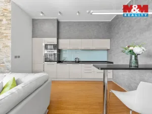 Prodej bytu 3+kk, Liberec, Uralská, 81 m2