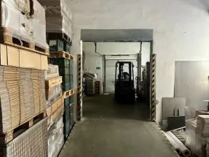 Pronájem výrobních prostor, Varnsdorf, Žilinská, 2400 m2