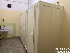 Pronájem výrobních prostor, Varnsdorf, Žilinská, 2400 m2