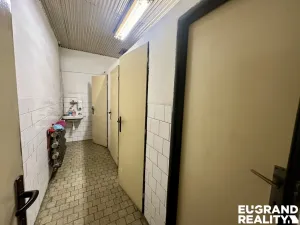 Pronájem výrobních prostor, Varnsdorf, Žilinská, 2400 m2