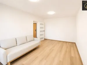 Pronájem bytu 2+1, Praha - Lhotka, Štúrova, 55 m2