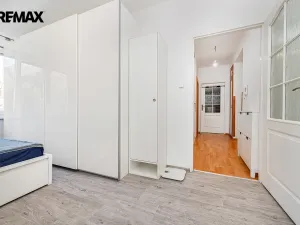 Pronájem bytu 2+1, Praha - Letňany, Vítkovická, 52 m2