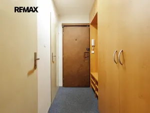 Prodej bytu 1+kk, Praha - Hodkovičky, Pod lysinami, 29 m2