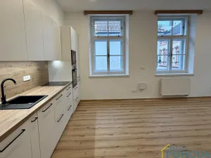 Pronájem bytu 3+kk, Vysoké Mýto, Fügnerova, 78 m2