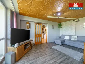 Prodej bytu 3+1, Měděnec, Náměstí, 70 m2