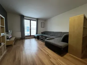 Pronájem bytu 2+kk, Pardubice - Bílé Předměstí, Husova, 69 m2
