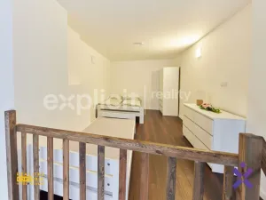 Pronájem bytu 1+kk, Zlín, Devadesátá, 40 m2