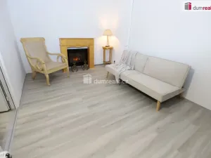 Prodej obchodního prostoru, Praha - Libeň, 58 m2