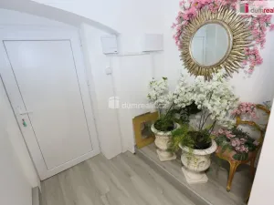 Prodej obchodního prostoru, Praha - Libeň, 58 m2