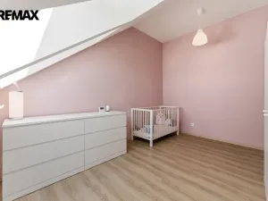 Prodej bytu 4+kk, Stěžery, Zámecká, 110 m2