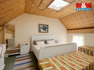 Prodej rodinného domu, Třebenice - Mrsklesy, 180 m2