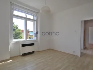 Pronájem bytu 2+kk, Praha, Terronská, 58 m2