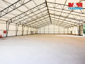 Pronájem skladu, Hlavenec, 950 m2